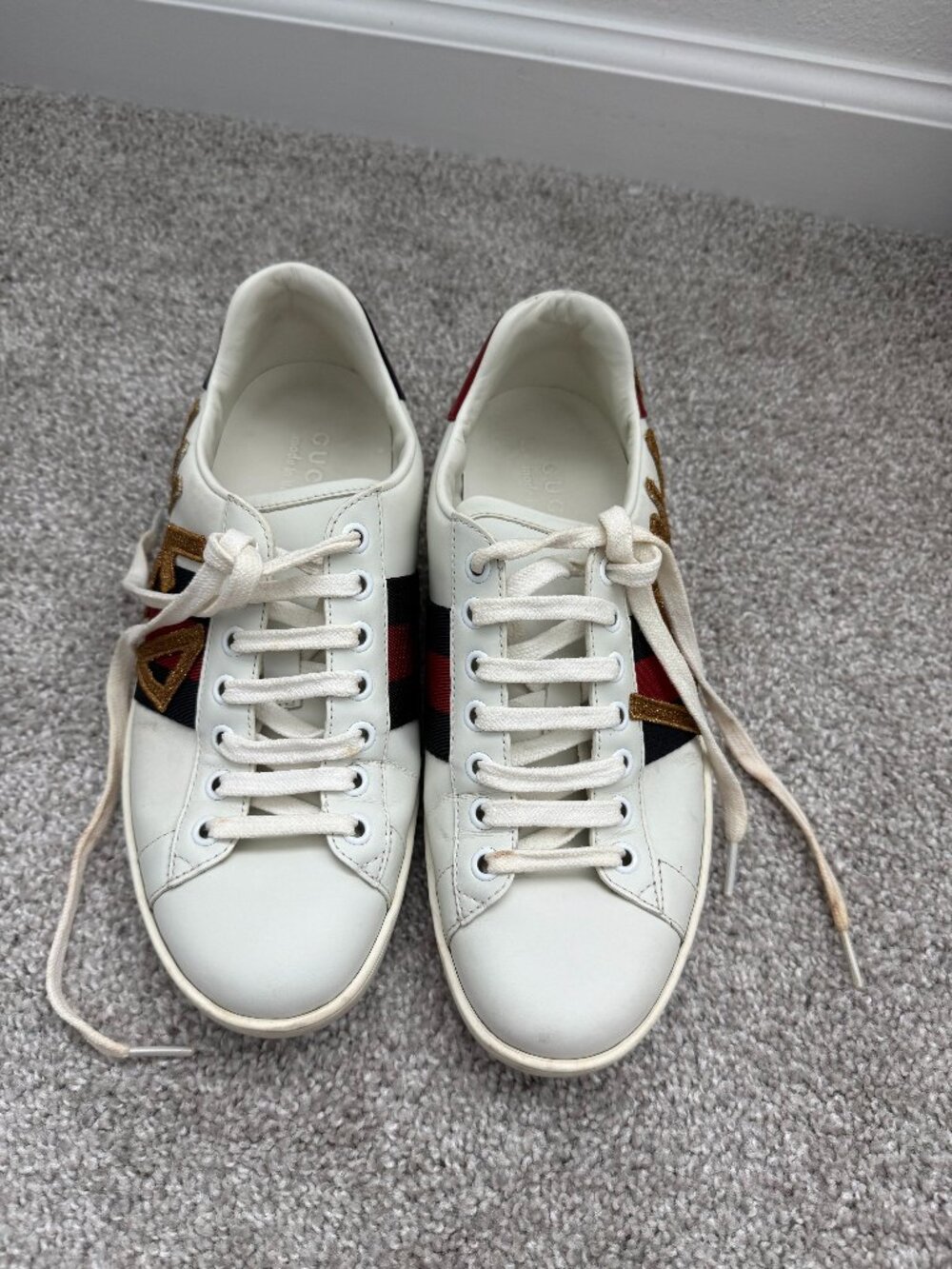 Gucci Unisex Ace “Loved” White Leather Embroidered Patch Sneakers Euro Size: 41